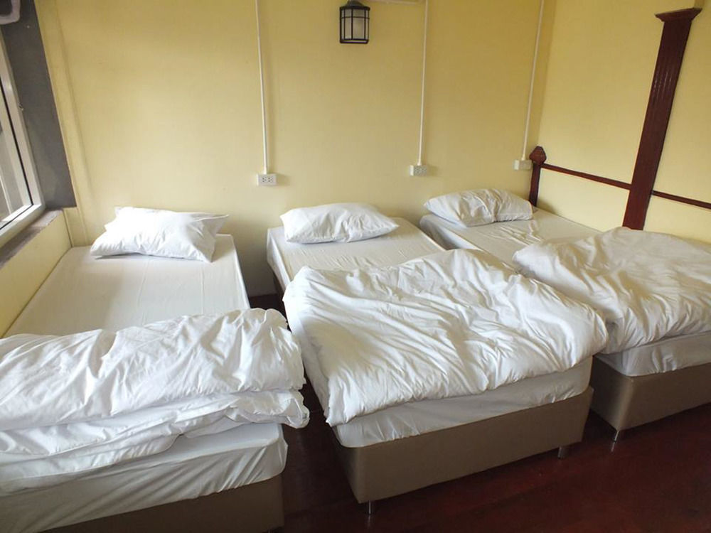 Cassette Hostel Csiangmaj Kültér fotó